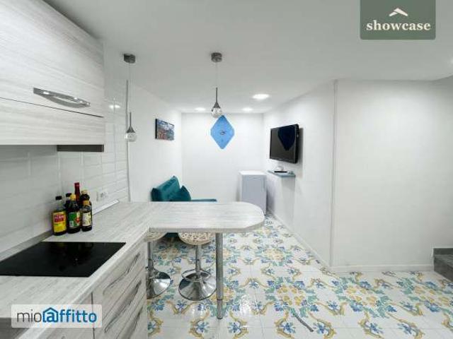 Appartamento in affitto a Municipalità 2, Campania