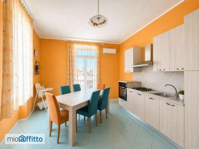 Appartamento in affitto a Municipalità 2, Campania