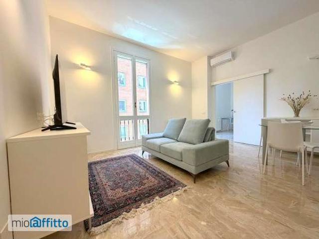 Appartamento in affitto a Municipio 1, Milano