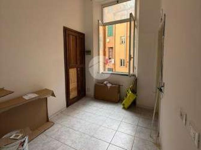 Appartamento in affitto a Centro Est, Serra Riccò