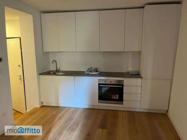 Appartamento in affitto a Centro Est, Serra Riccò