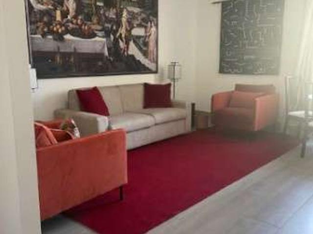 Appartamento in affitto a Centro Est, Serra Riccò