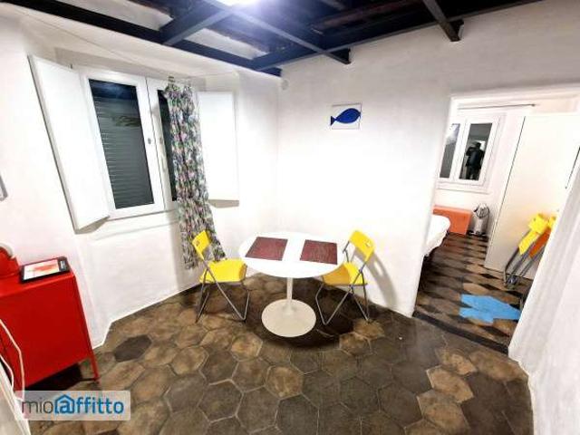 Appartamento in affitto a Centro Est, Serra Riccò