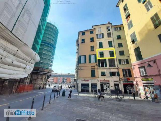 Appartamento in affitto a Centro Est, Serra Riccò
