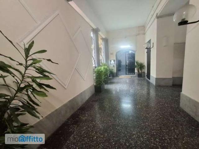 Appartamento in affitto a Municipalità 4, Campania