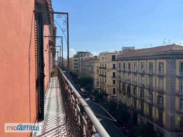 Appartamento in affitto a Municipalità 2, Campania