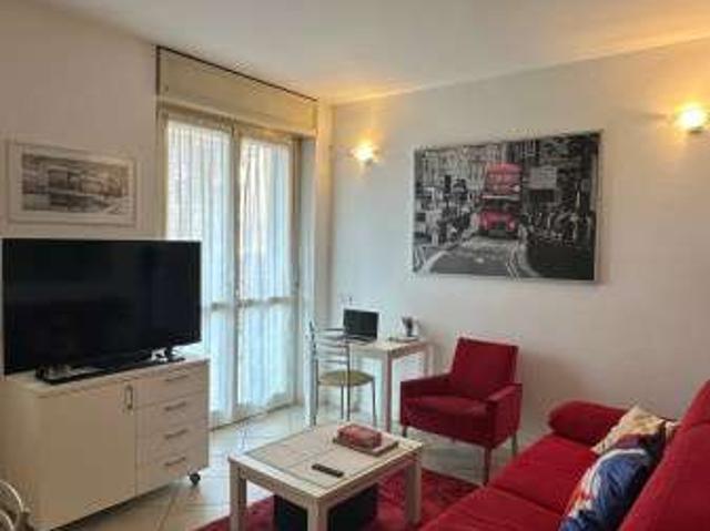 Villa Indipendente in affitto a Milano