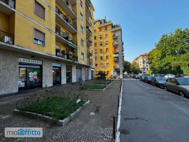 Villa Indipendente in affitto a Municipio 8 di Milano, Milano
