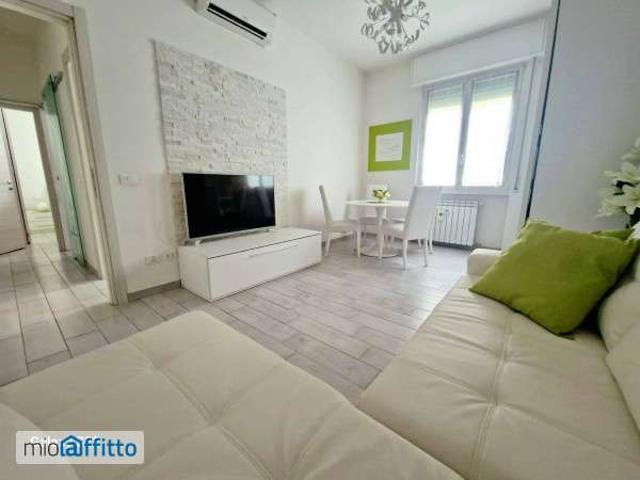 Villa Indipendente in affitto a Municipio 8 di Milano, Milano