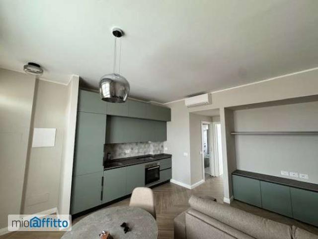 Villa Indipendente in affitto a Municipio 8 di Milano, Milano