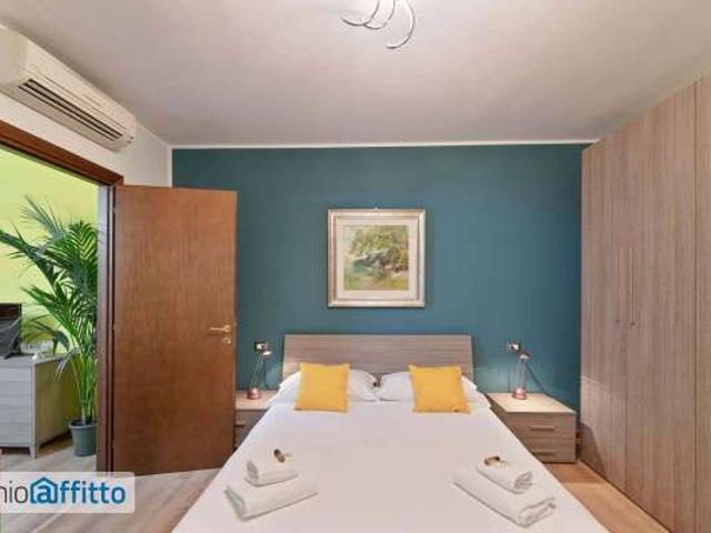 Villa Indipendente in affitto a Municipio 8 di Milano, Milano