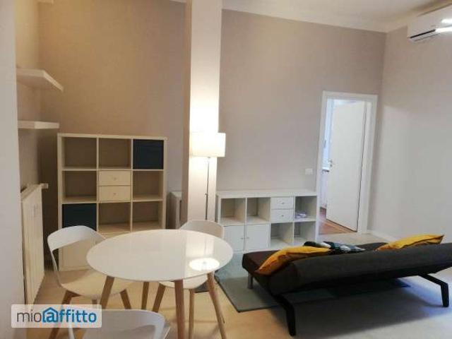 Villa Indipendente in affitto a Municipio 8 di Milano, Milano