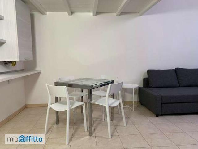 Villa Indipendente in affitto a Municipio 8 di Milano, Milano
