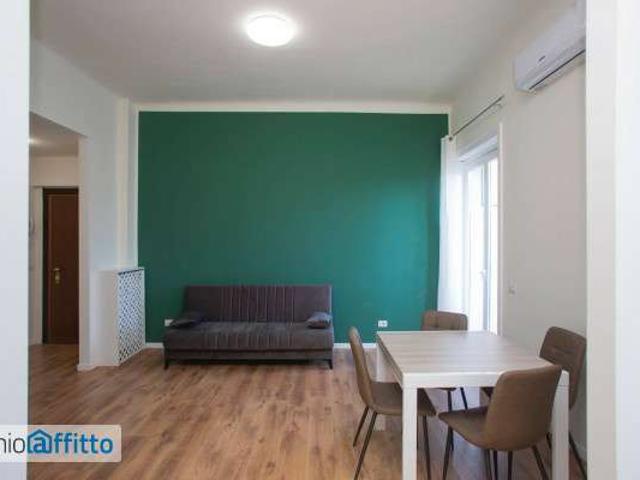 Villa Indipendente in affitto a Municipio 8 di Milano, Milano