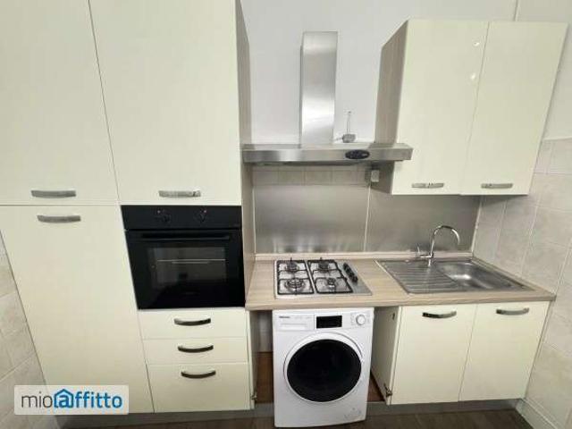 Villa Indipendente in affitto a Municipio 8 di Milano, Milano