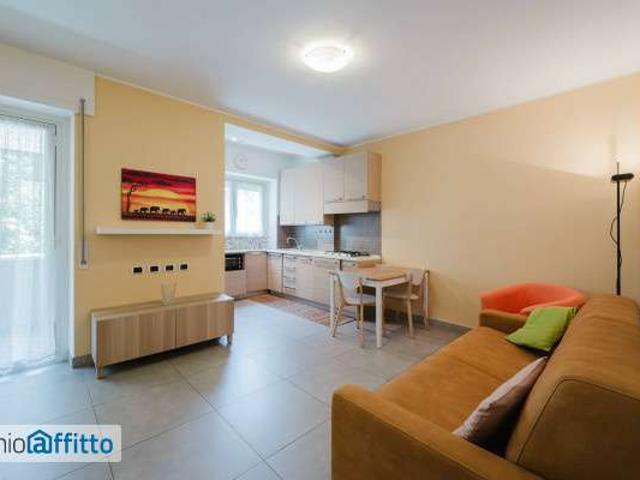 Villa Indipendente in affitto a Municipio 8 di Milano, Milano
