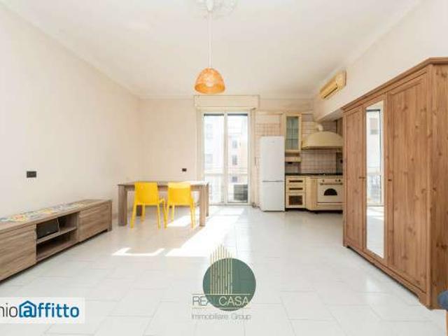 Villa Indipendente in affitto a Municipio 8 di Milano, Milano