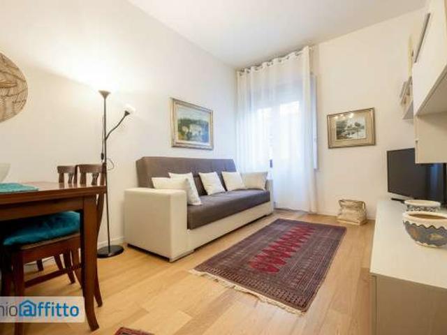 Villa Indipendente in affitto a Municipio 8 di Milano, Milano