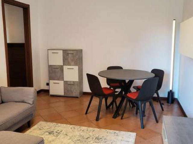 Villa Indipendente in affitto a Municipio 8 di Milano, Milano