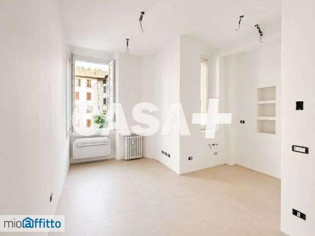 Villa Indipendente in affitto a Municipio 8 di Milano, Milano