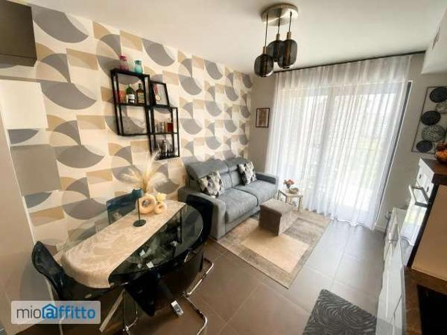 Villa Indipendente in affitto a Municipio 8 di Milano, Milano