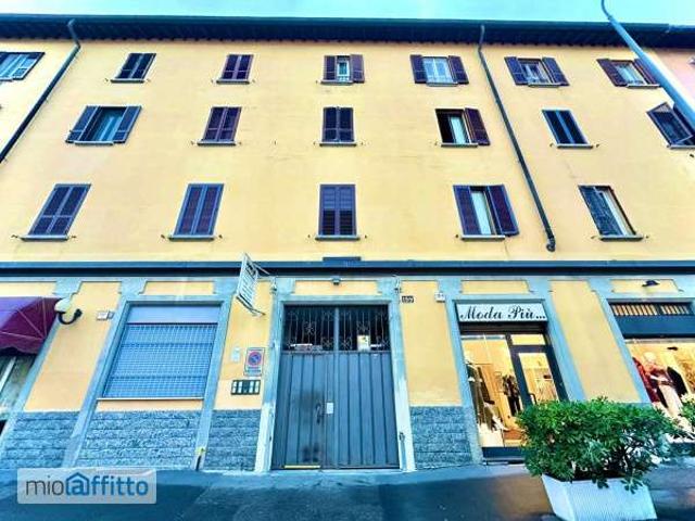 Villa Indipendente in affitto a Municipio 8 di Milano, Milano
