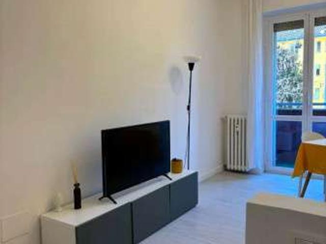Villa Indipendente in affitto a Municipio 8 di Milano, Milano