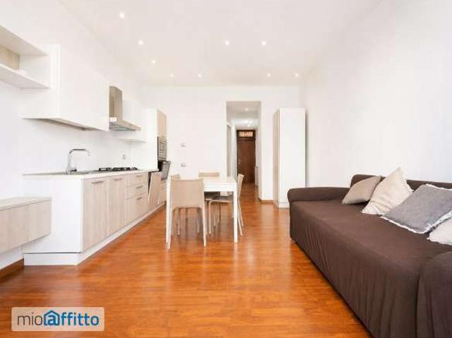 Villa Indipendente in affitto a Municipio 8 di Milano, Milano
