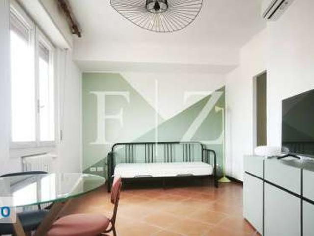 Villa Indipendente in affitto a Municipio 8 di Milano, Milano