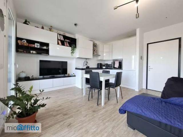 Villa Indipendente in affitto a Municipio 8 di Milano, Milano