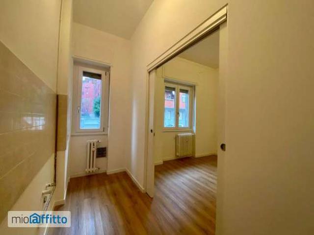 Villa Indipendente in affitto a Municipio 8 di Milano, Milano