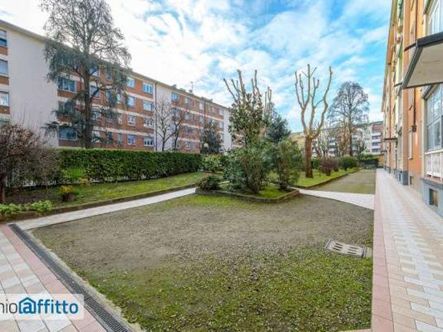 Villa Indipendente in affitto a Municipio 8 di Milano, Milano