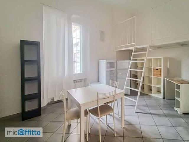 Villa Indipendente in affitto a Municipio 8 di Milano, Milano