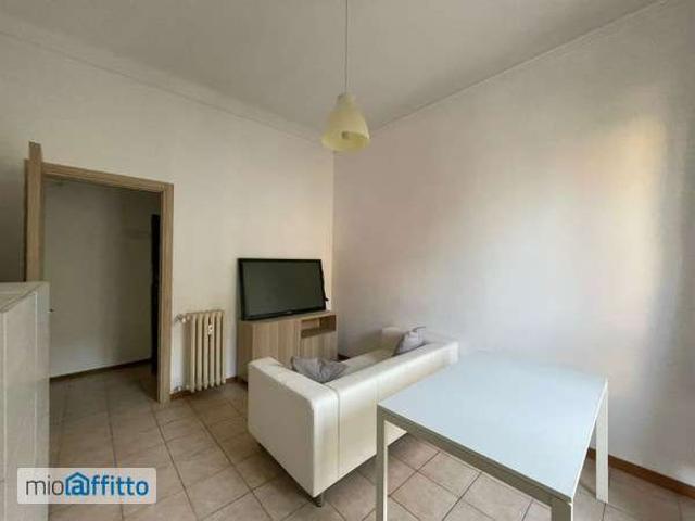 Villa Indipendente in affitto a Municipio 8 di Milano, Milano