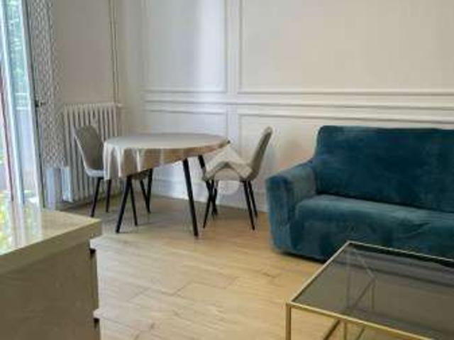 Villa Indipendente in affitto a Milano