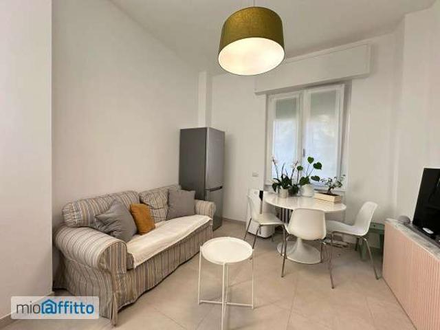 Villa Indipendente in affitto a Milano