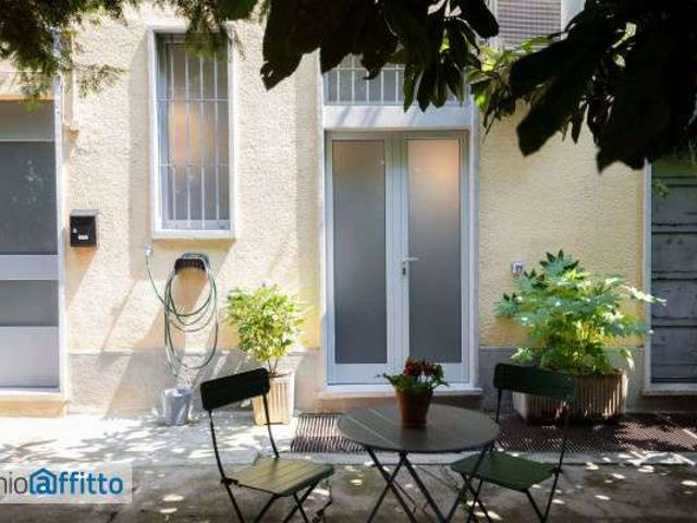 Villa Indipendente in affitto a Municipio 8 di Milano, Milano