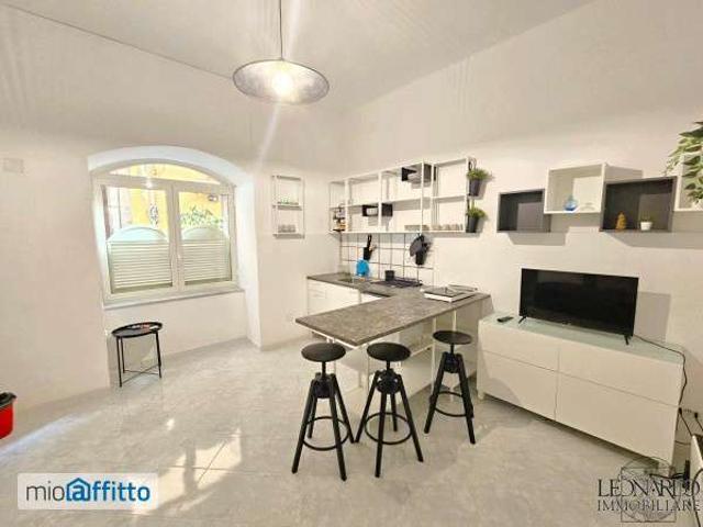 Appartamento in affitto a Municipalità 1, Campania