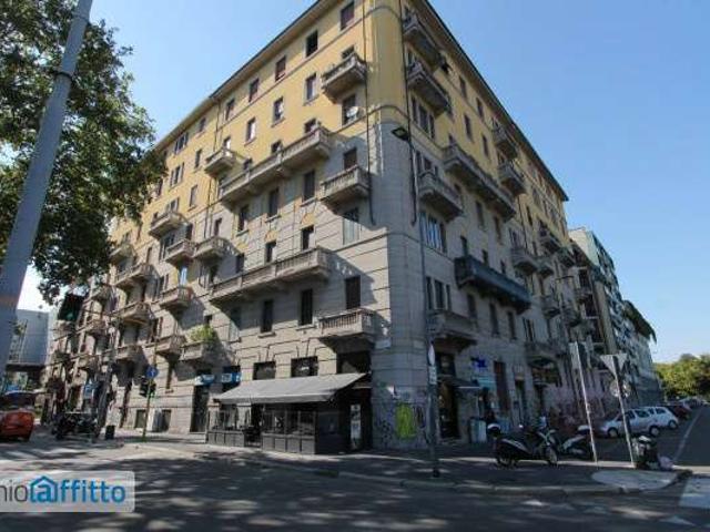 Appartamento in affitto a Municipio 6, Milano