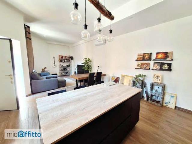 Appartamento in affitto a Municipio 6, Milano