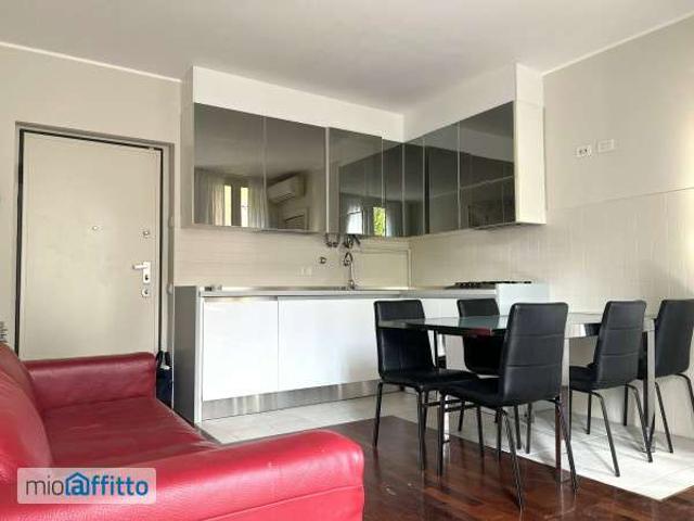 Appartamento in affitto a Municipio 5, Milano