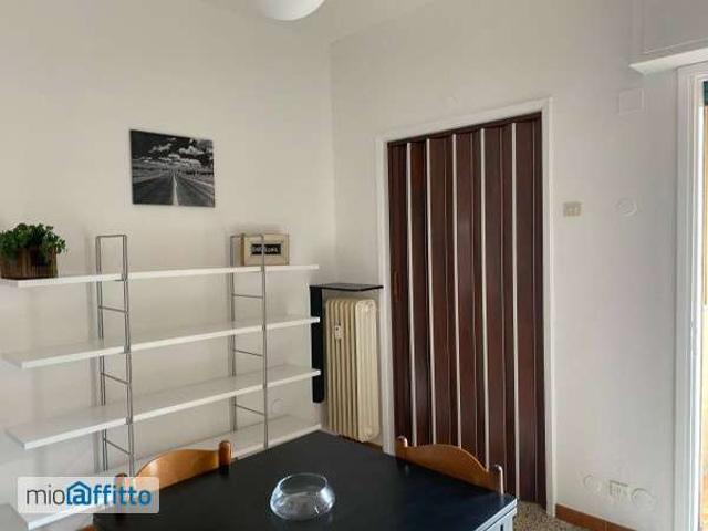 Appartamento in affitto a Municipio 6, Milano