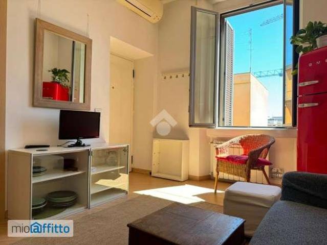 Appartamento in affitto a Municipio 5, Milano