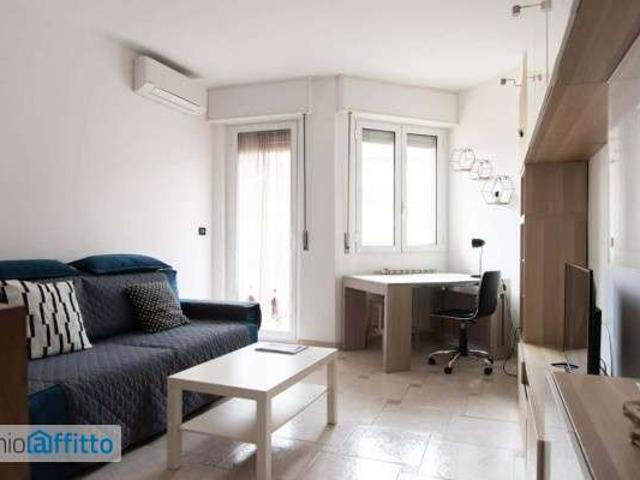 Appartamento in affitto a Municipio 5, Milano