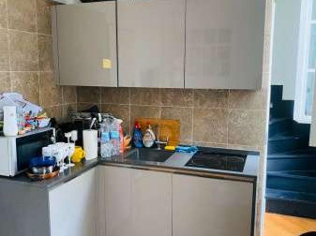 Appartamento in affitto a Centro Est, Serra Riccò