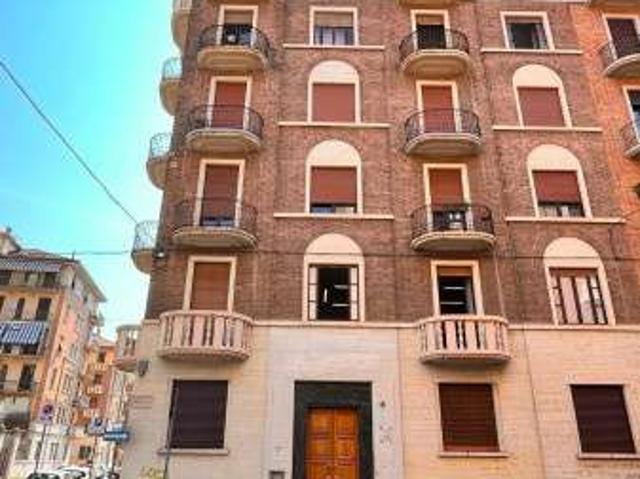 Appartamento in affitto a Circoscrizione 4, Piemonte