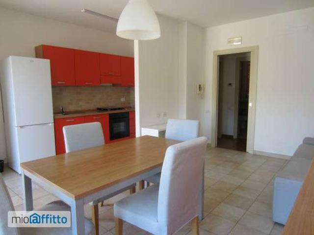 Appartamento in affitto a Marche, Macerata