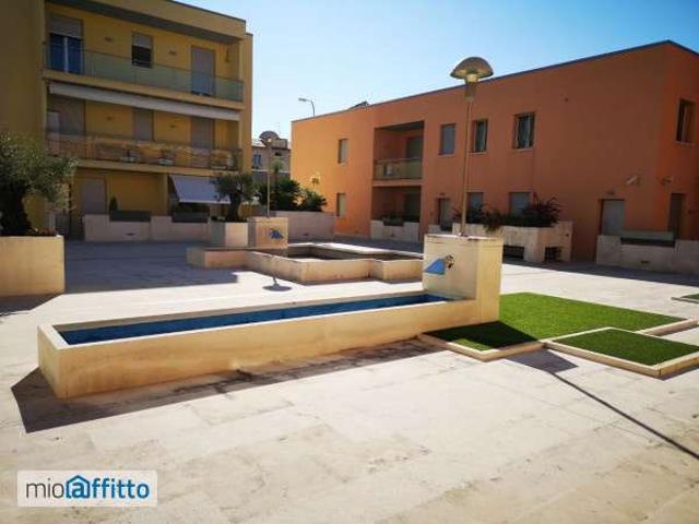 Appartamento in affitto a Marche, Macerata