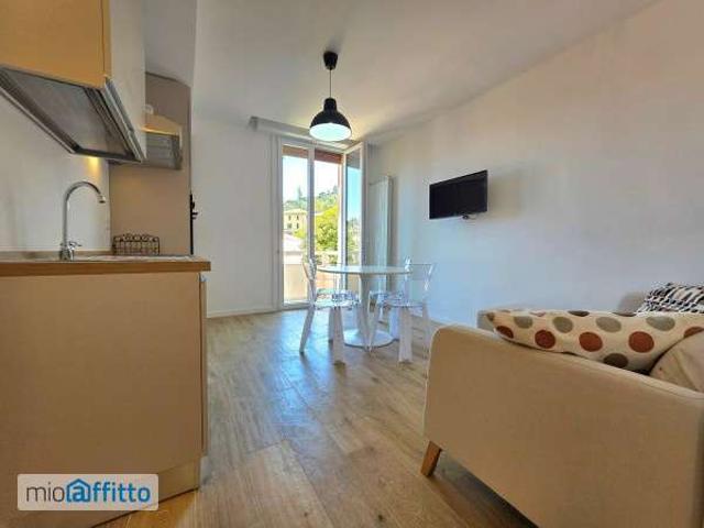Appartamento in affitto a Santo Stefano, Bologna
