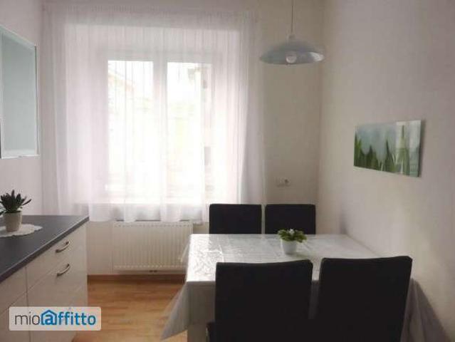 Villa Indipendente in affitto a Carnovali, Bergamo